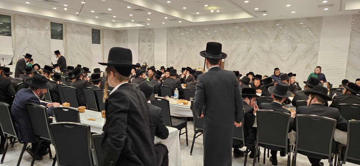 האדמו"ר מקוסען לייקווד בהילולת הרה"ק ר' ישעל'ע מקרעסטיר זי"ע