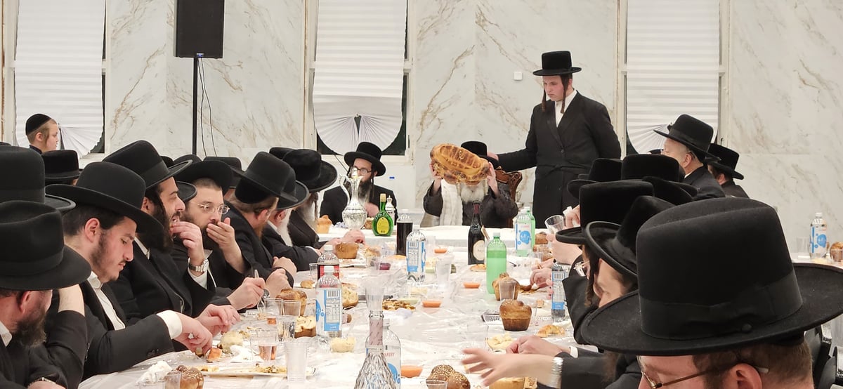 האדמו"ר מקוסען לייקווד בהילולת הרה"ק ר' ישעל'ע מקרעסטיר זי"ע