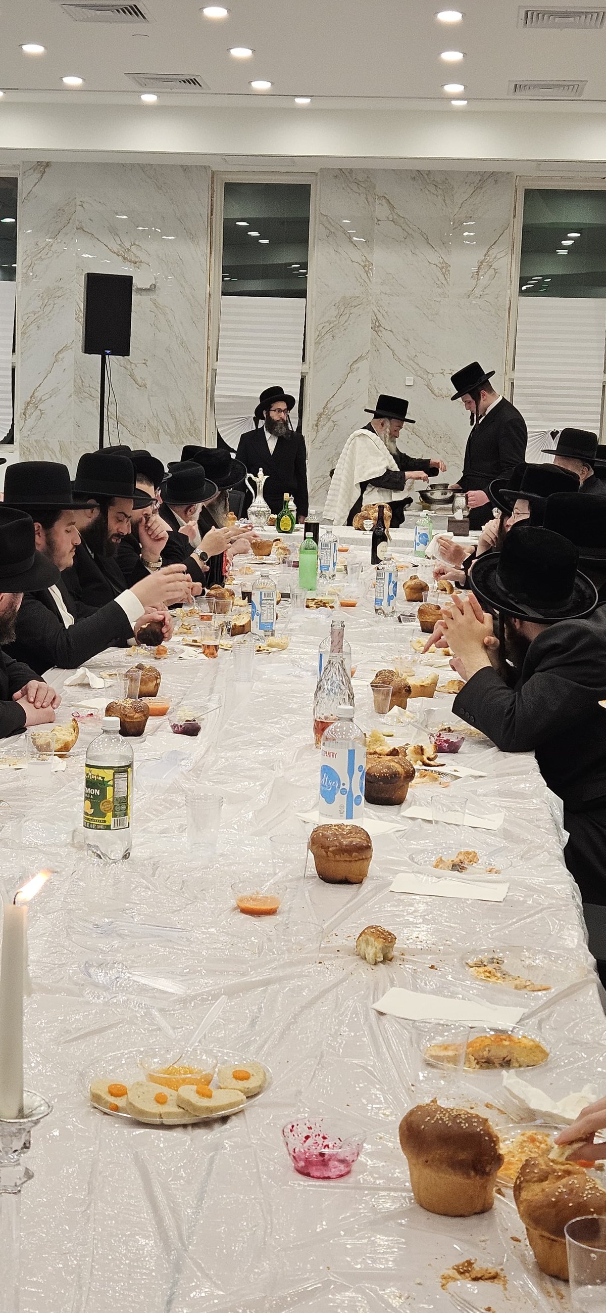 האדמו"ר מקוסען לייקווד בהילולת הרה"ק ר' ישעל'ע מקרעסטיר זי"ע
