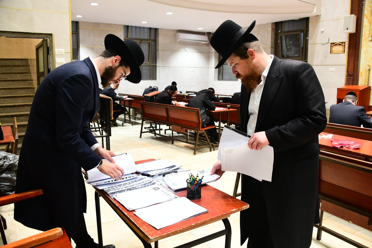 מבחן על אלפי דפי גמרא במודז'יץ