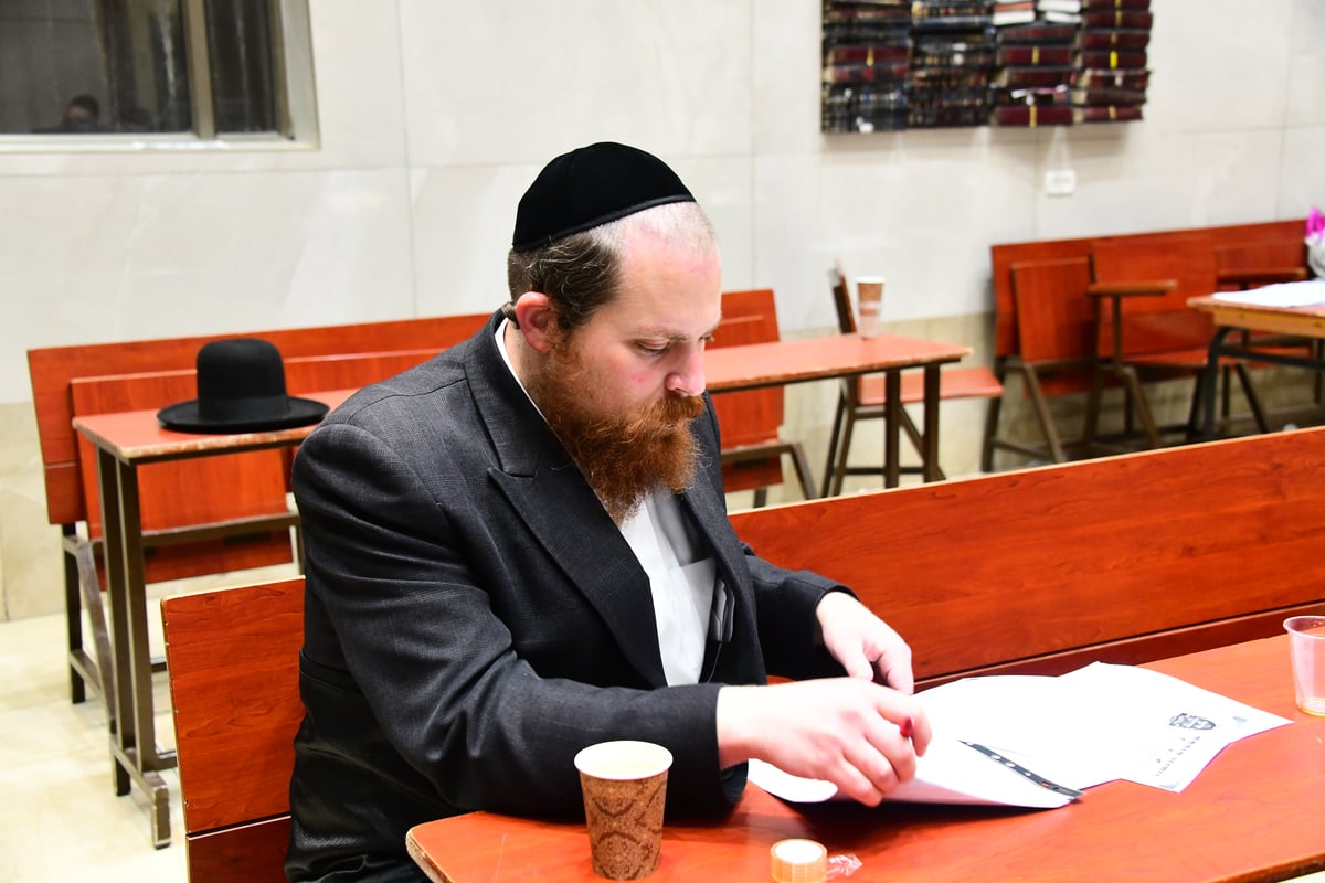 מבחן על אלפי דפי גמרא במודז'יץ