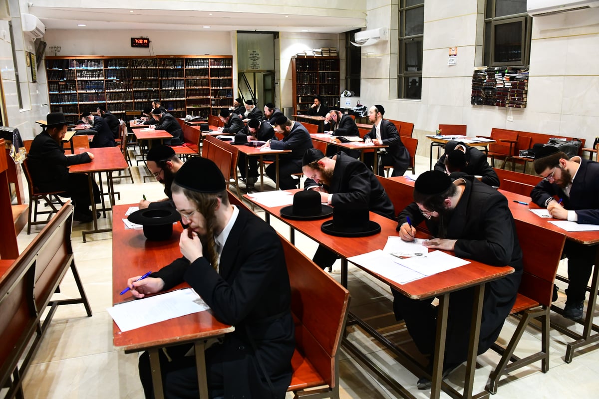 מבחן על אלפי דפי גמרא במודז'יץ
