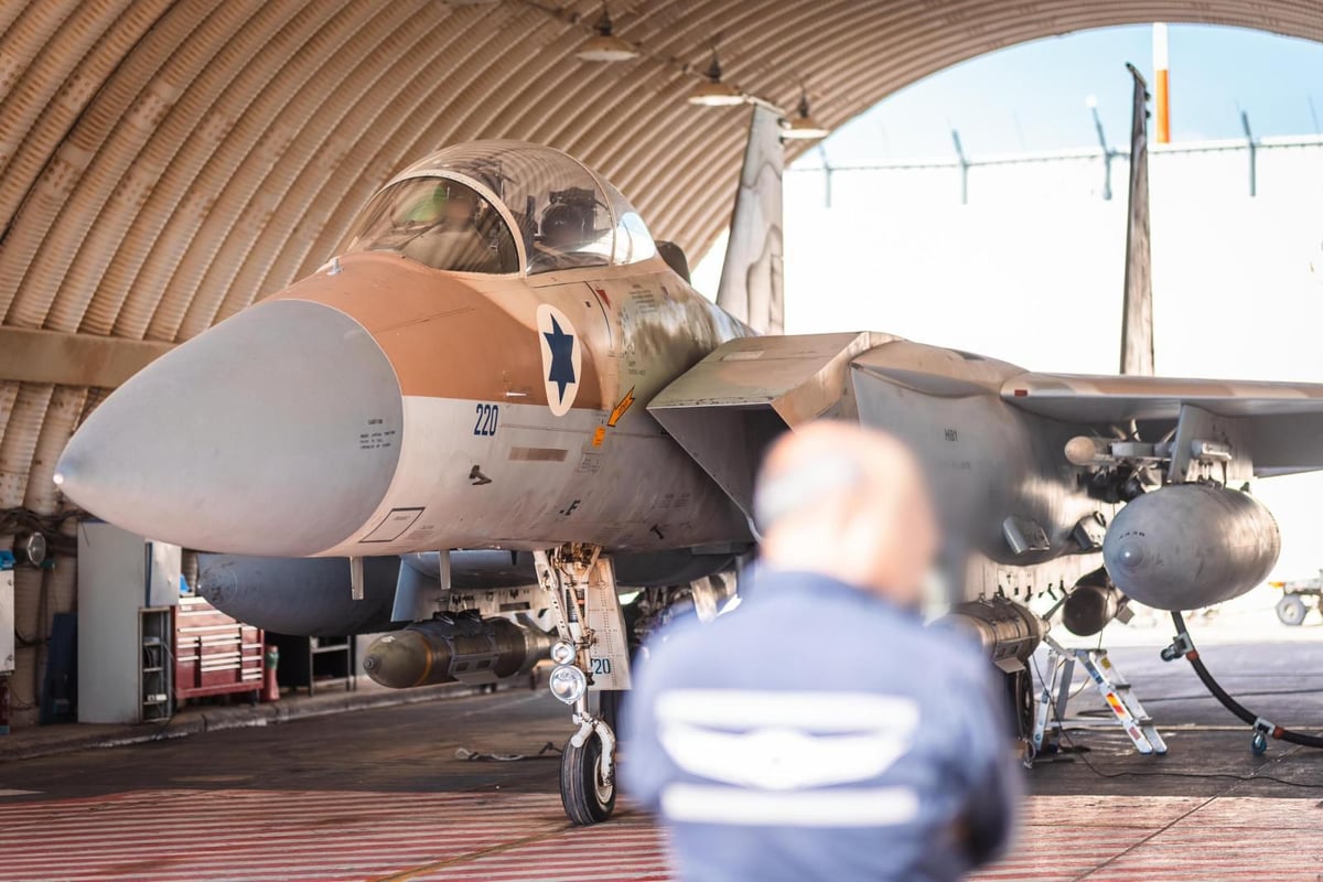 תמונות נוספות מיציאת מטוסי הקרב לתקיפה בתימן