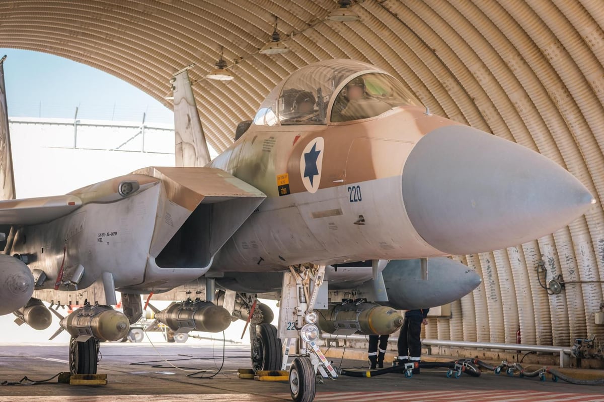 תמונות נוספות מיציאת מטוסי הקרב לתקיפה בתימן