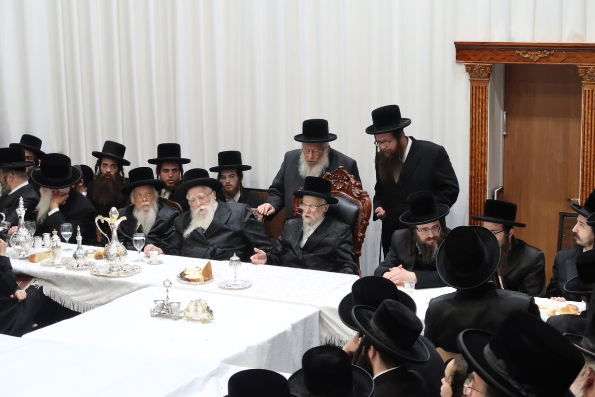 הילולא קדישא בסערט ויז'ניץ
