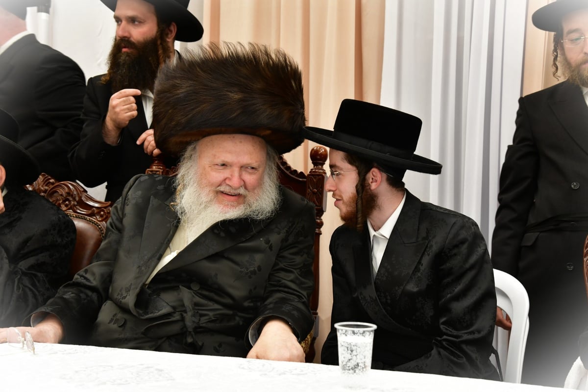 שמחת האירוסין בחצה"ק קרעטשניף ק"ג - קומרנא ב"ש