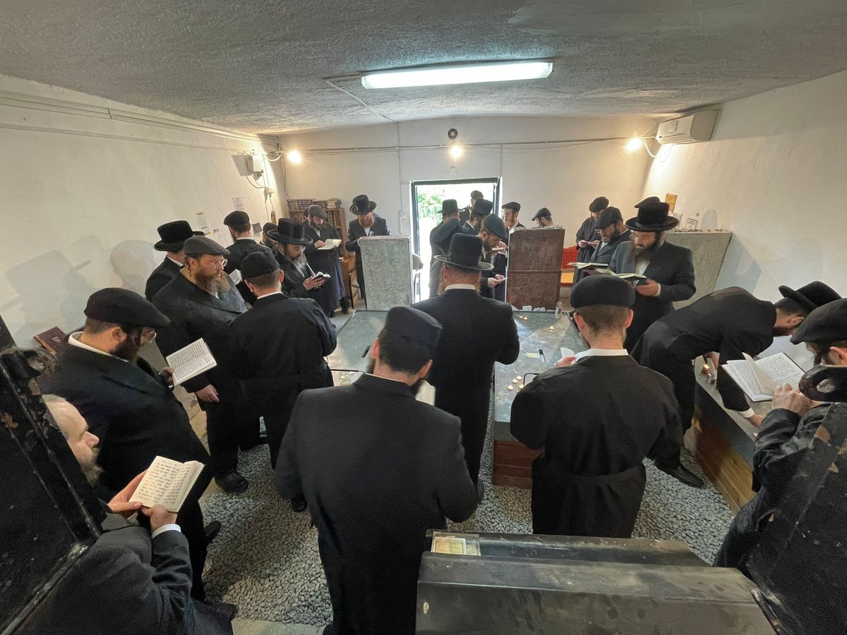 יומא דהילולא של הגה"ק בעל "טל חיים" מליסקא זצ"ל