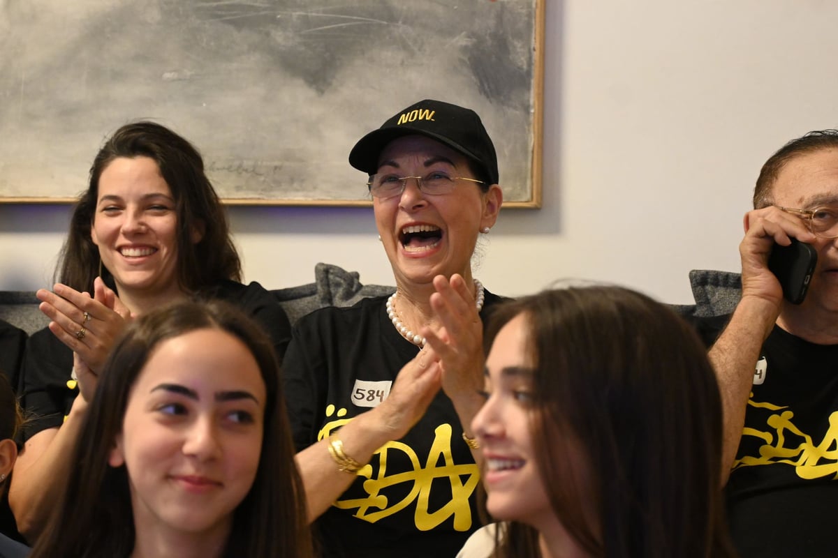 עידן אלכסנדר התאחד עם משפחתו וכתב: "עם ישראל חי" | עדכונים שוטפים