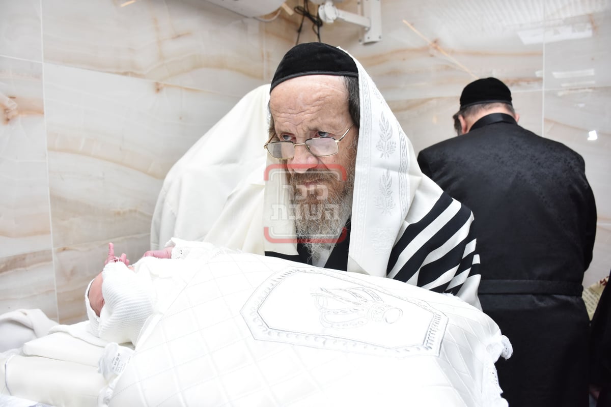 שמחת הברית בחצה"ק ביטשקוב - שאץ דרוהוביטש 