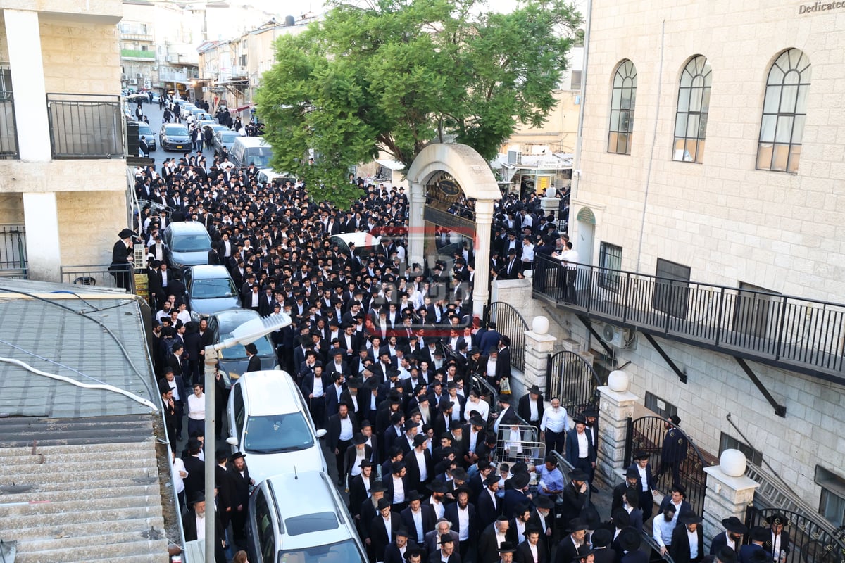 מסע הלווית הגר"א שמואלביץ