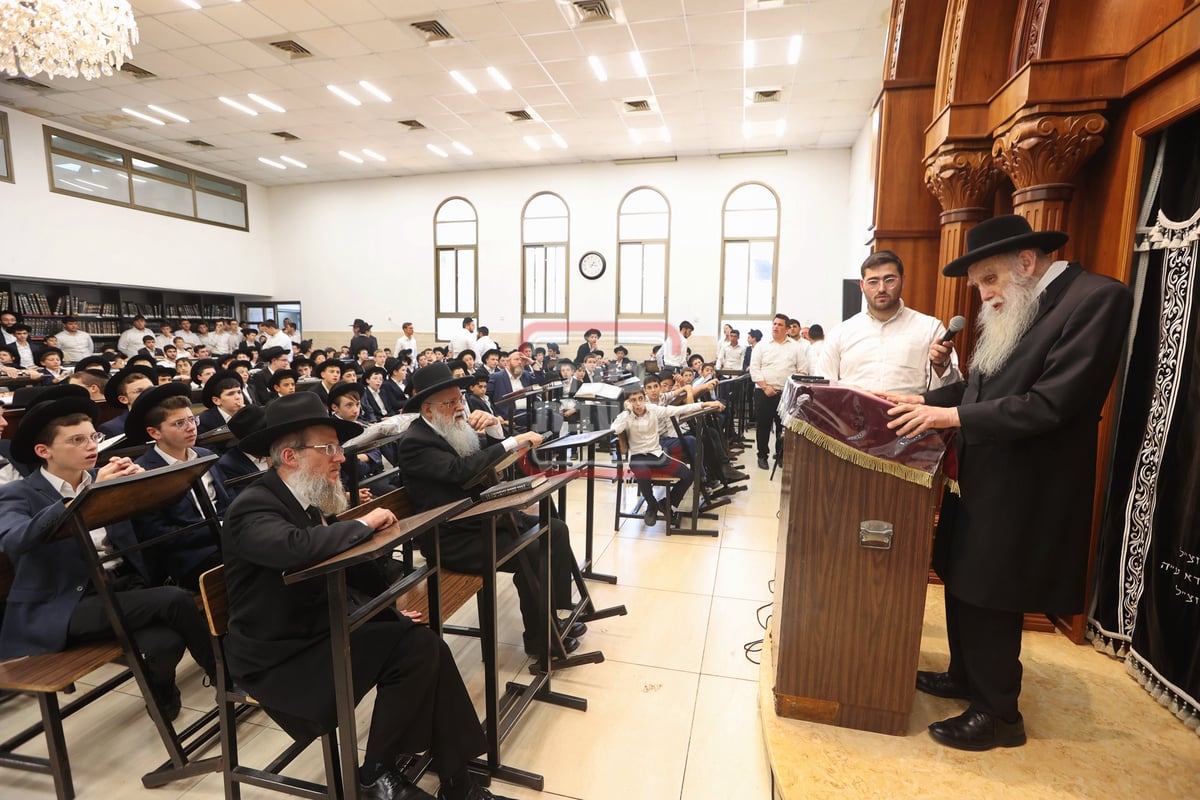 הגאון רבי אהרן פלדמן בשיחה בישיבת 'באר התורה' בבית שמש