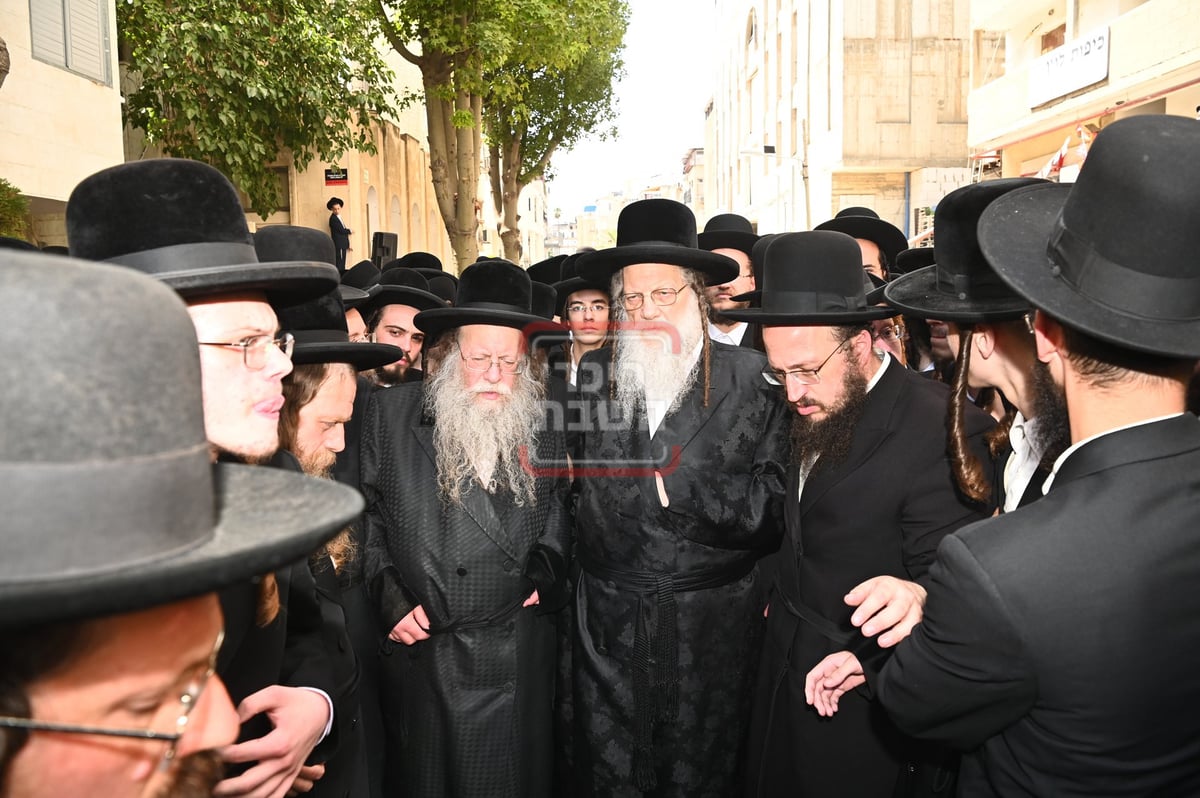 מסע הלוויית הרבנית ממודז'יץ ע"ה