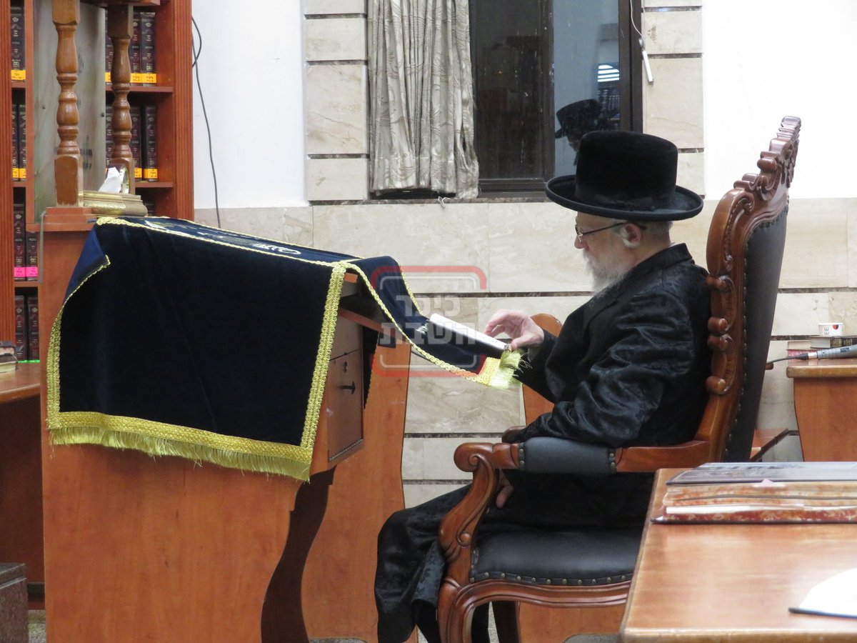 האדמו"ר מסערט ויז'ניץ בביקור בקרב חסידיו בבני ברק