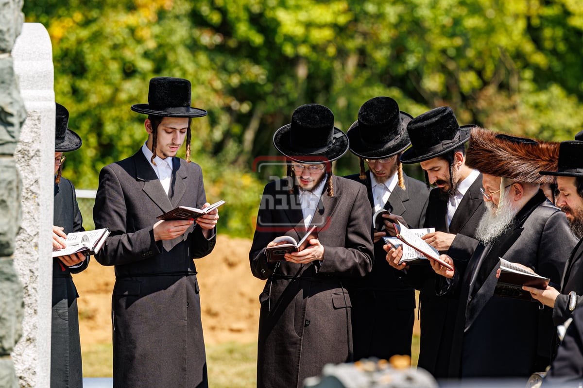 יאר צייט לרבנית הצדקנית מבאבוב 