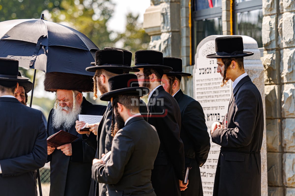 יאר צייט לרבנית הצדקנית מבאבוב 