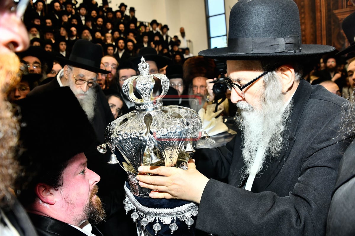 הכנסת ספר תורה וחנוכת הבית בחצה"ק אמשינוב בצפת