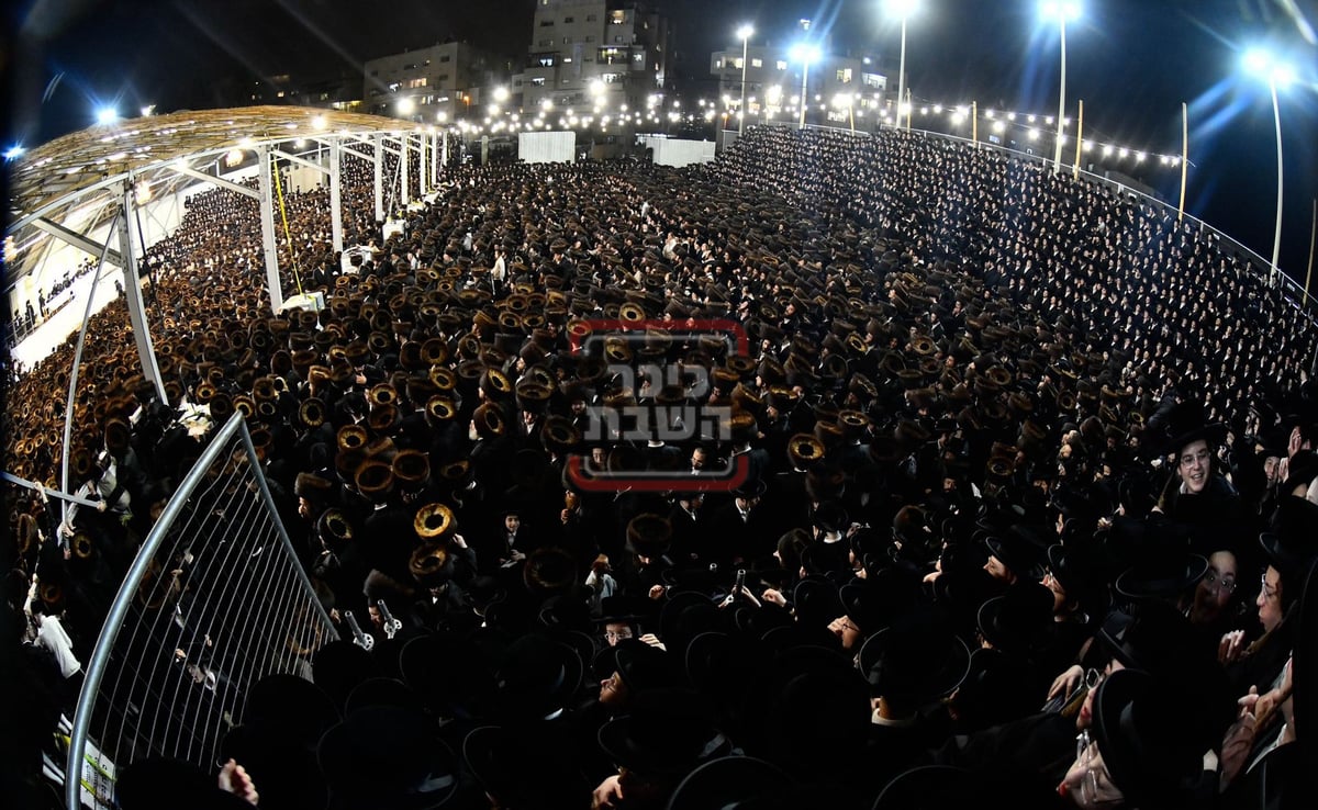 נעילת החג בחצה"ק בעלזא 