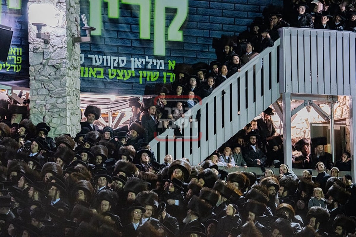 האדמו"ר מסאטמר בטיש נעילת החג 