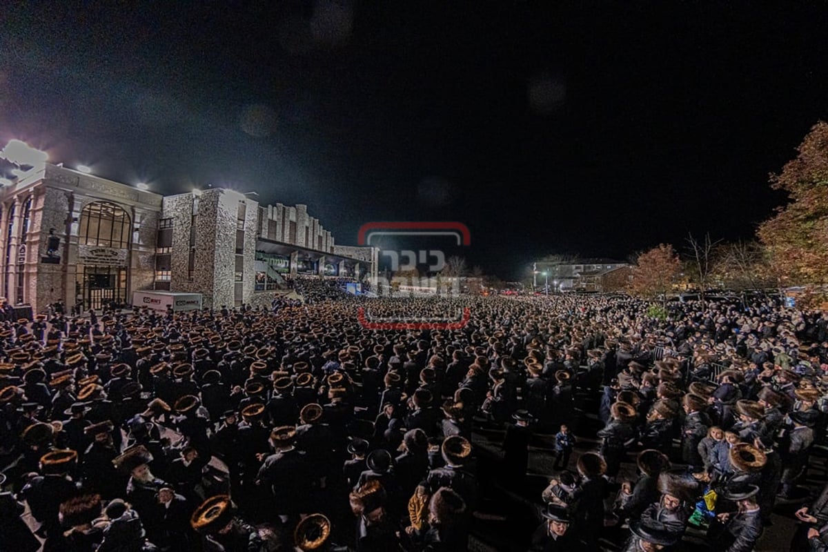 האדמו"ר מסאטמר בטיש נעילת החג 