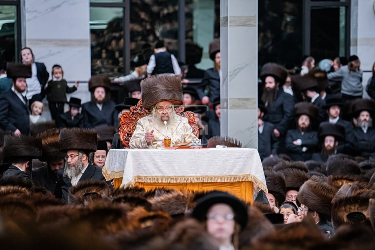 האדמו"ר מסאטמר בטיש נעילת החג 