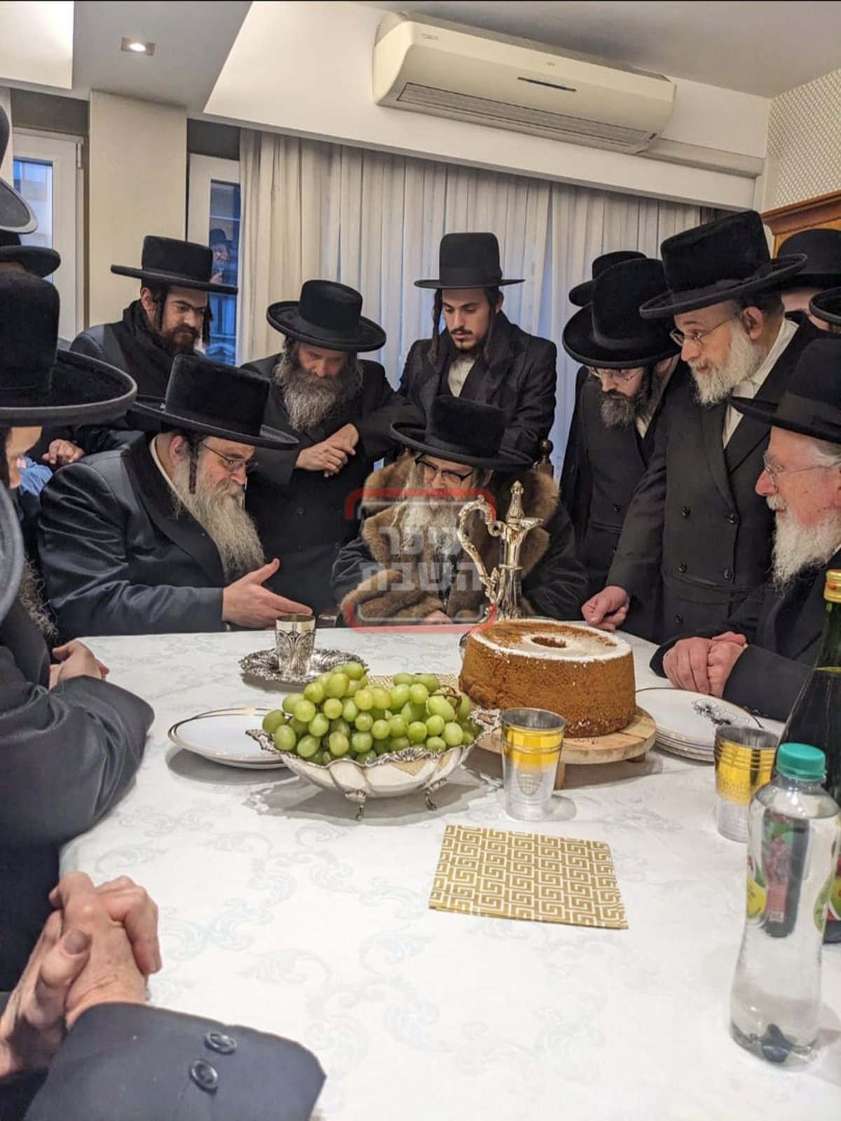 בביקור אצל הגה"צ רבי אהרן שיף גאב"ד אנטווערפן