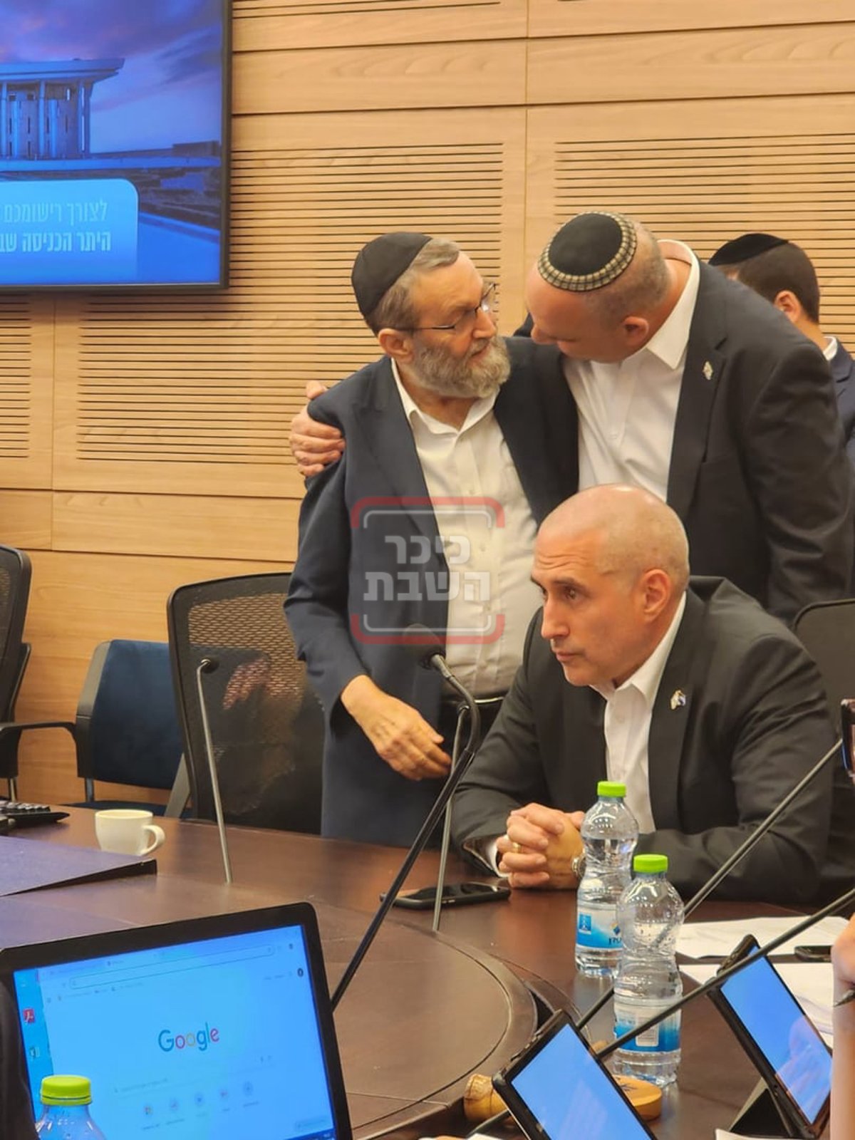 זופניק בכיכר • כל התמונות, הנייעס והחשיפות של השבוע