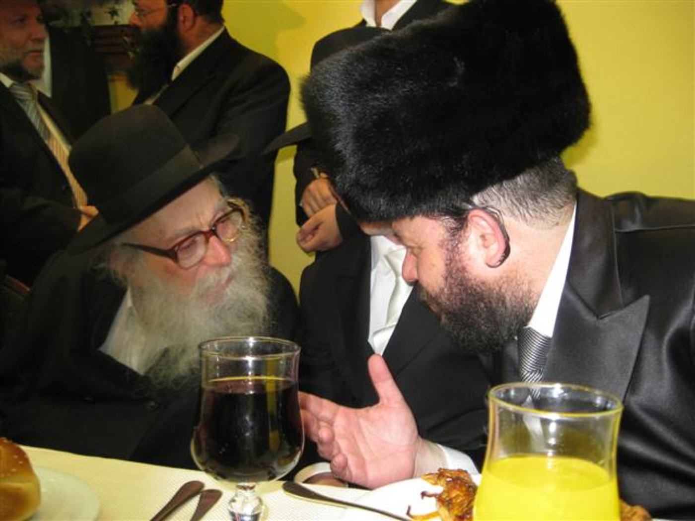 תשמחו על גוטרמן • וידאו, תמונות