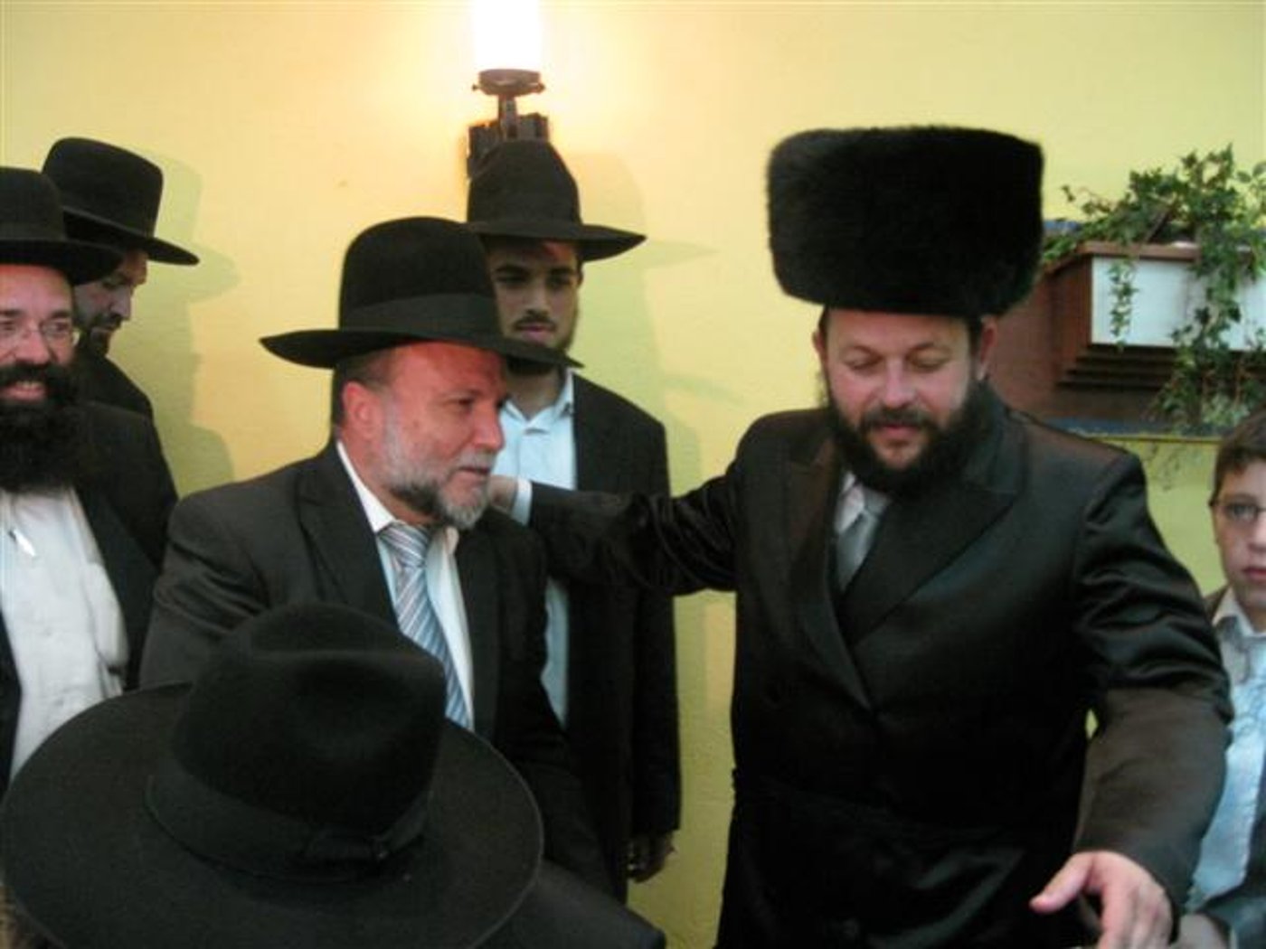תשמחו על גוטרמן • וידאו, תמונות