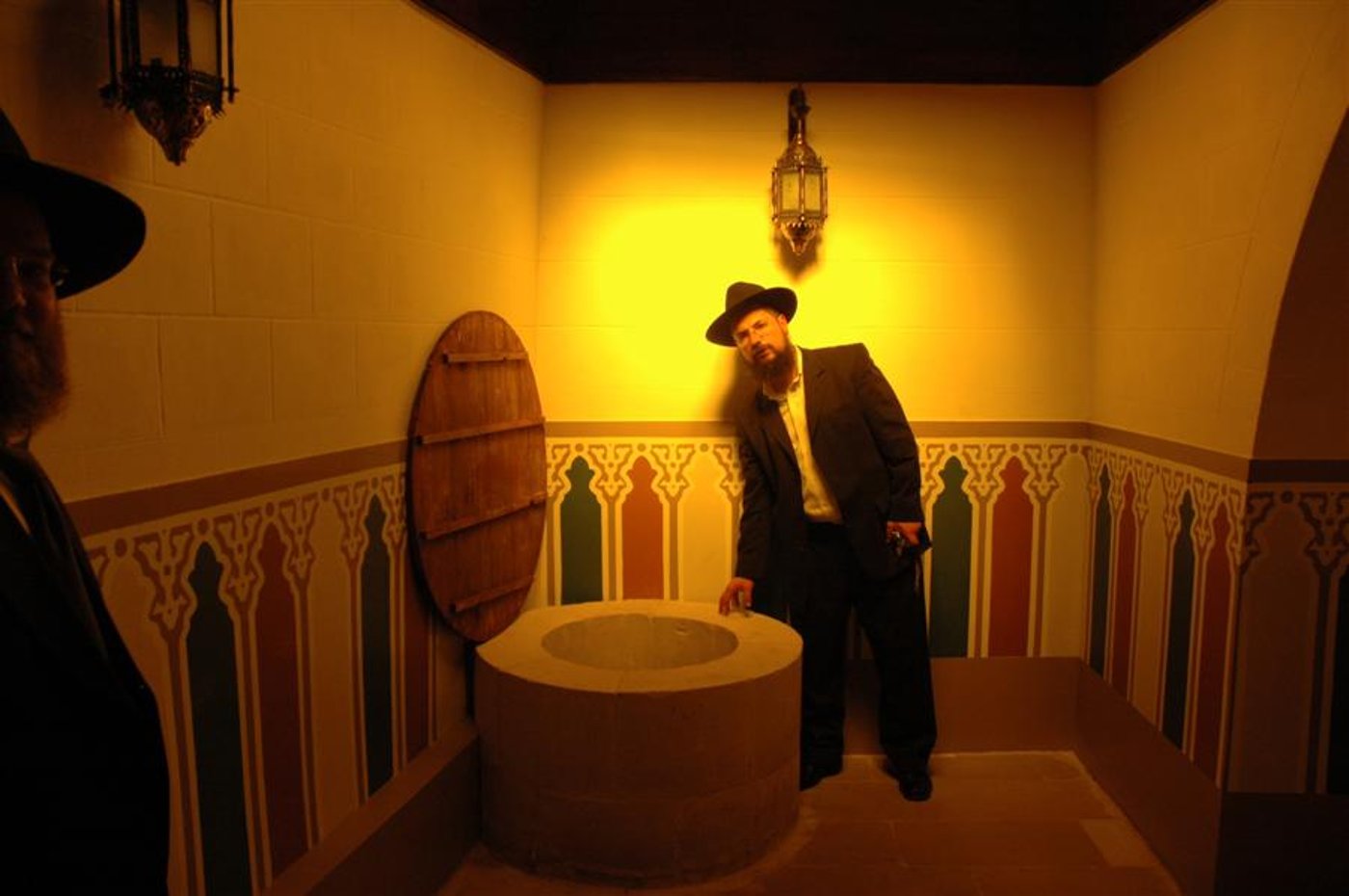 גלריית ענק: חונכים בית-כנסת במצרים