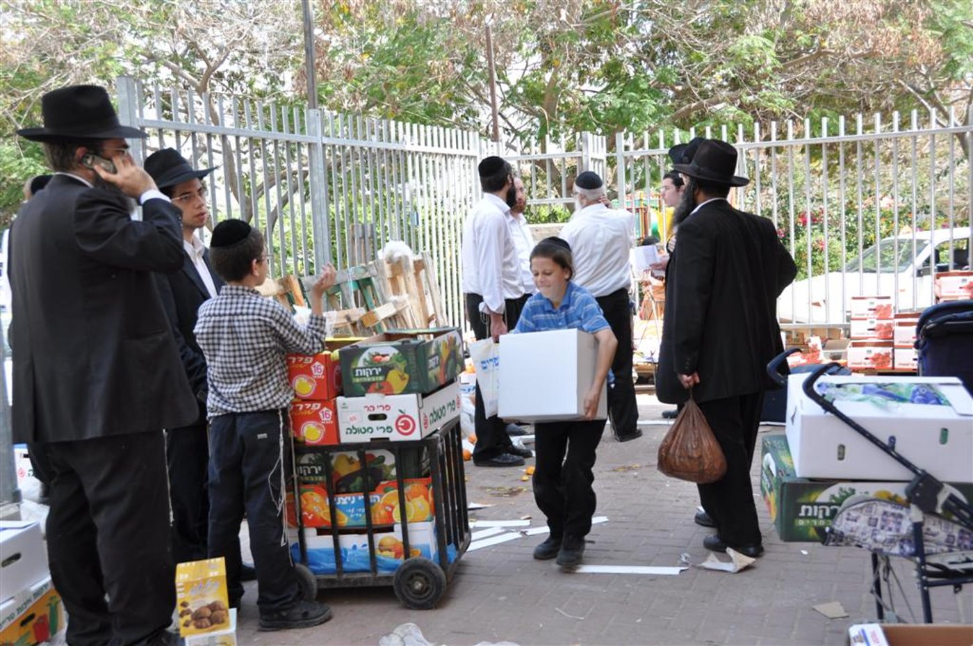 מחמם את הלב: ערב פסח, בני-ברק
