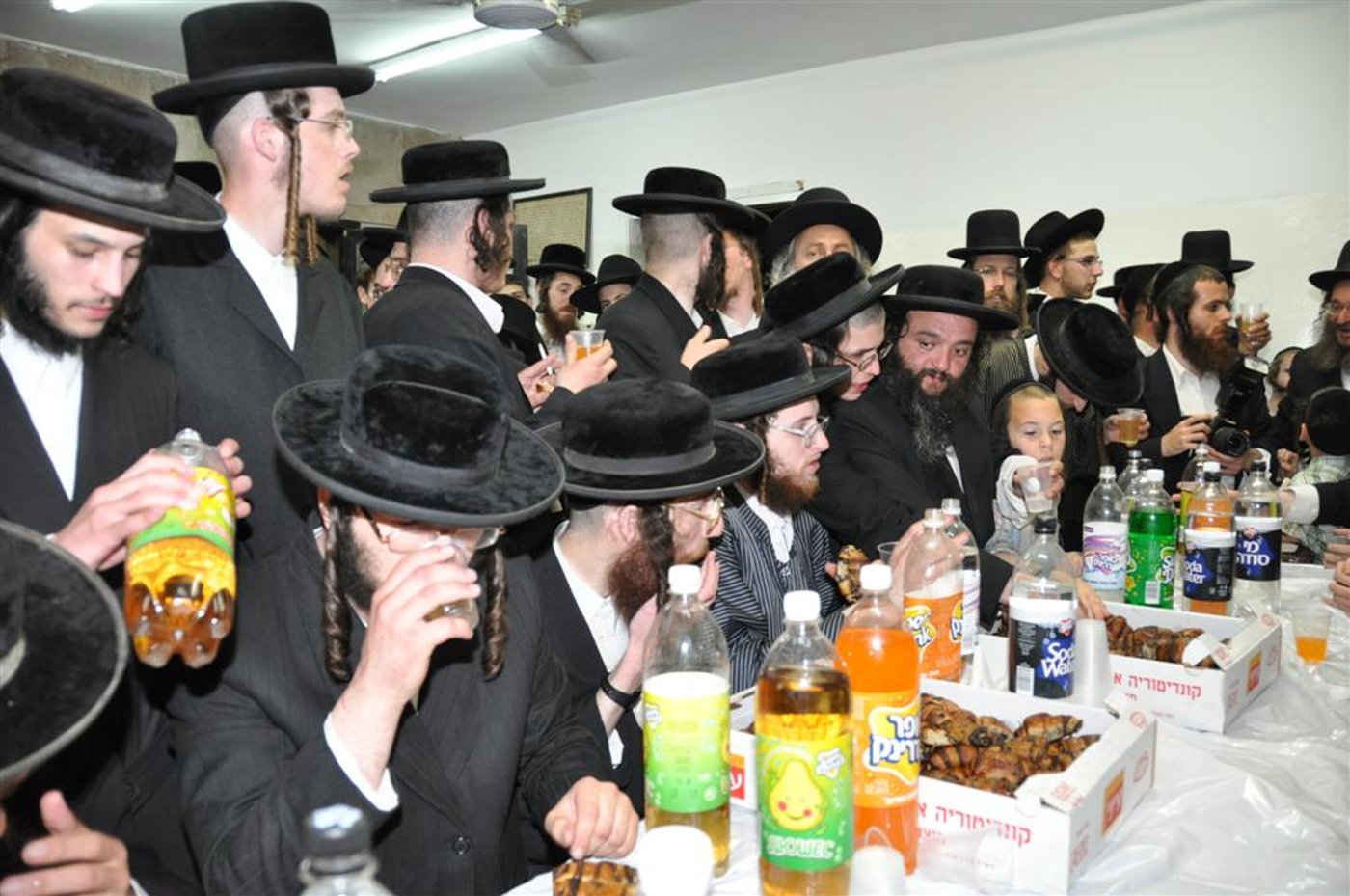 תיעוד: בני-ברק מקבלת את פני עצורי יפו