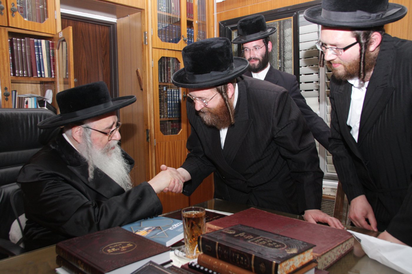 כ"ק מרן האדמו"ר מצאנז "החסד שעושים ארגון ´לב מלכה´ הוא זכות גדולה"