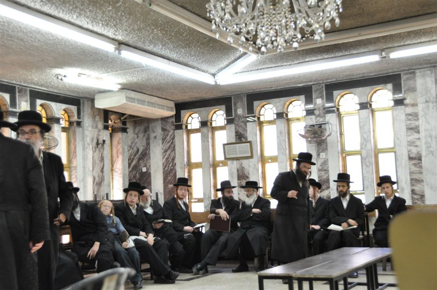 בני-ברק: אלפים ליוו את הרבנית משומרי אמונים