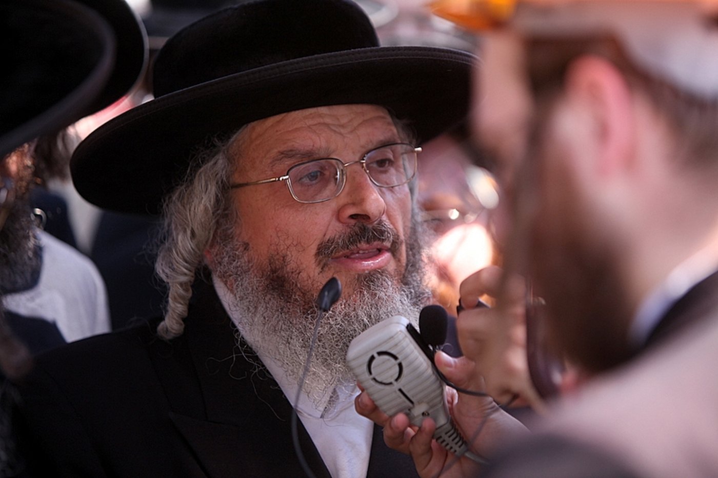 לראשונה: המפגינים הגיעו מצויידים בקסדות החדשות
