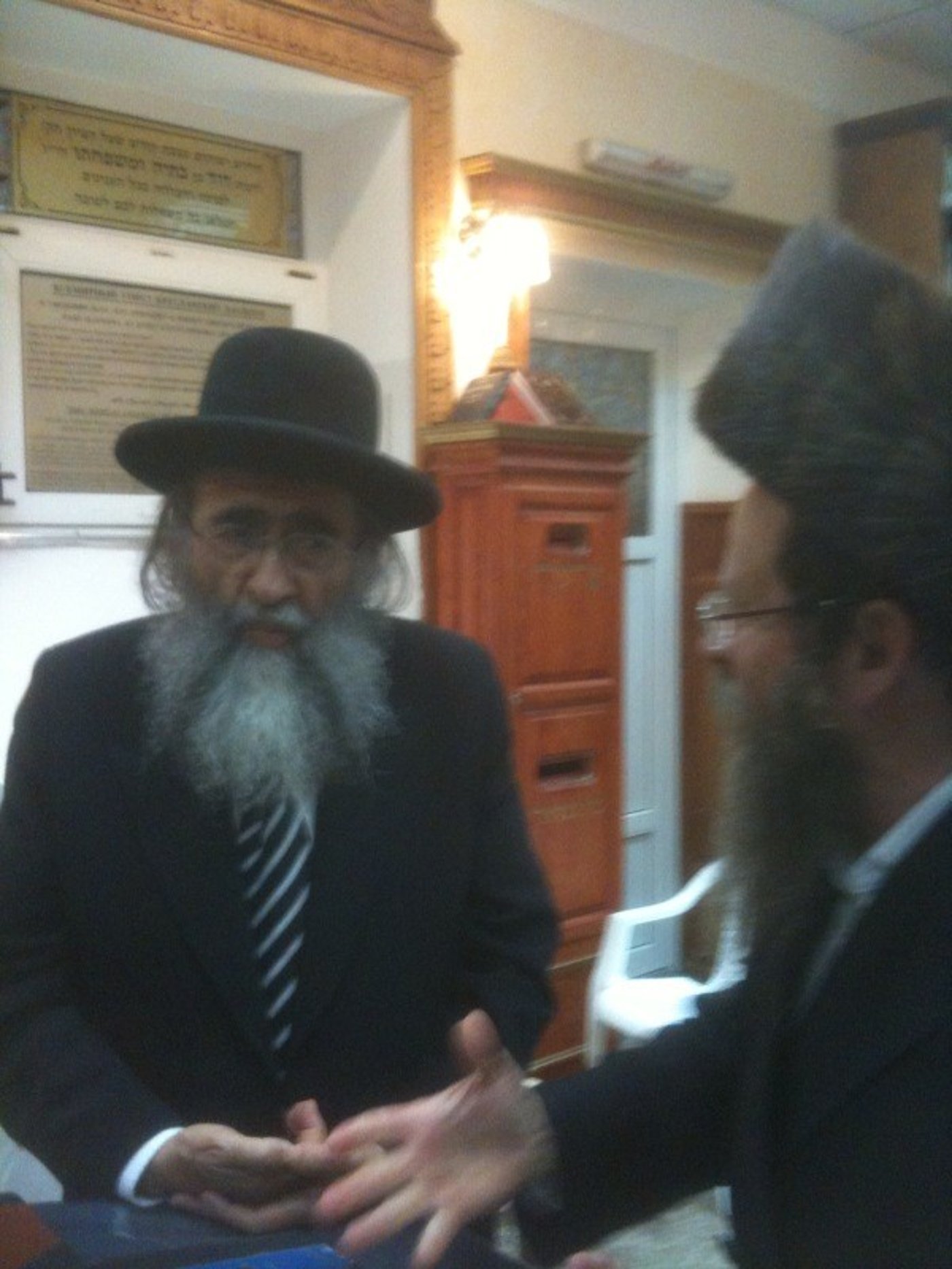 תמונות: ראש-ישיבת "קול תורה" באומן