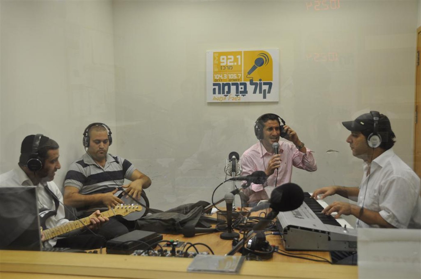 בשידור חי: חיים ישראל הקפיץ את המאזינים