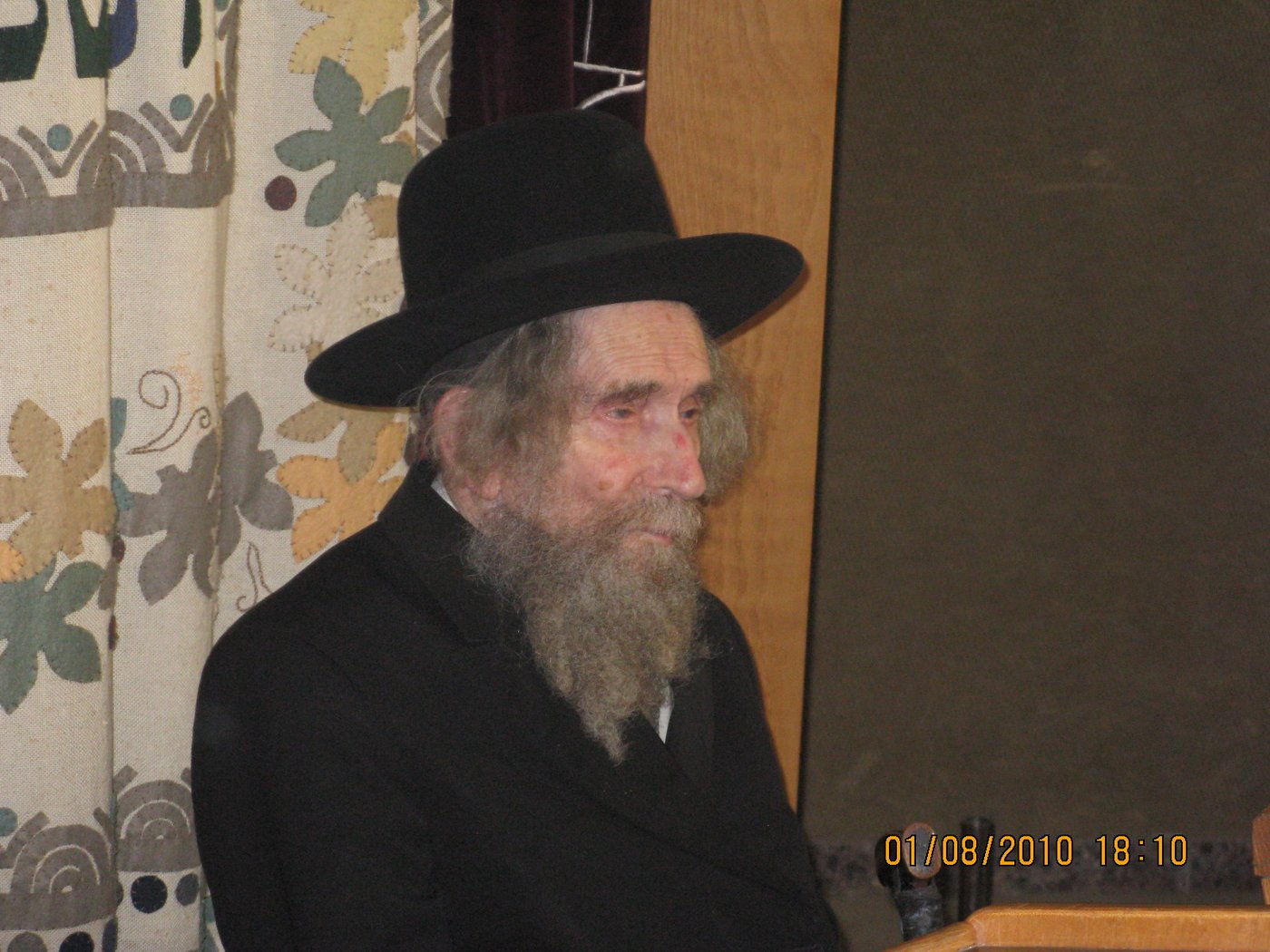 מרן הגראי"ל שטיינמן ערך ביקור במחנה "בני תורה"