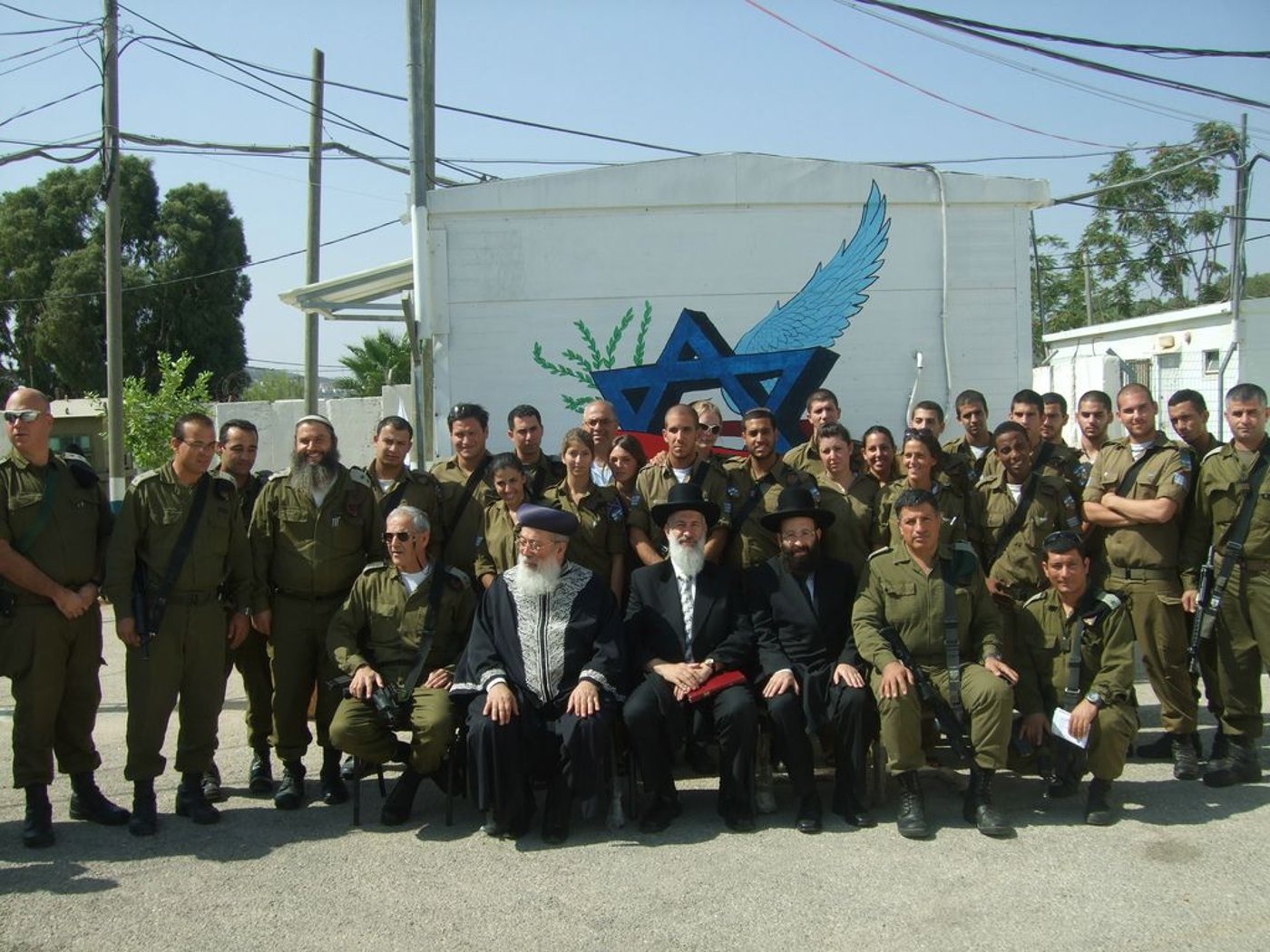 ביקור היסטורי: הרבנים הראשיים בקבר יוסף בשכם