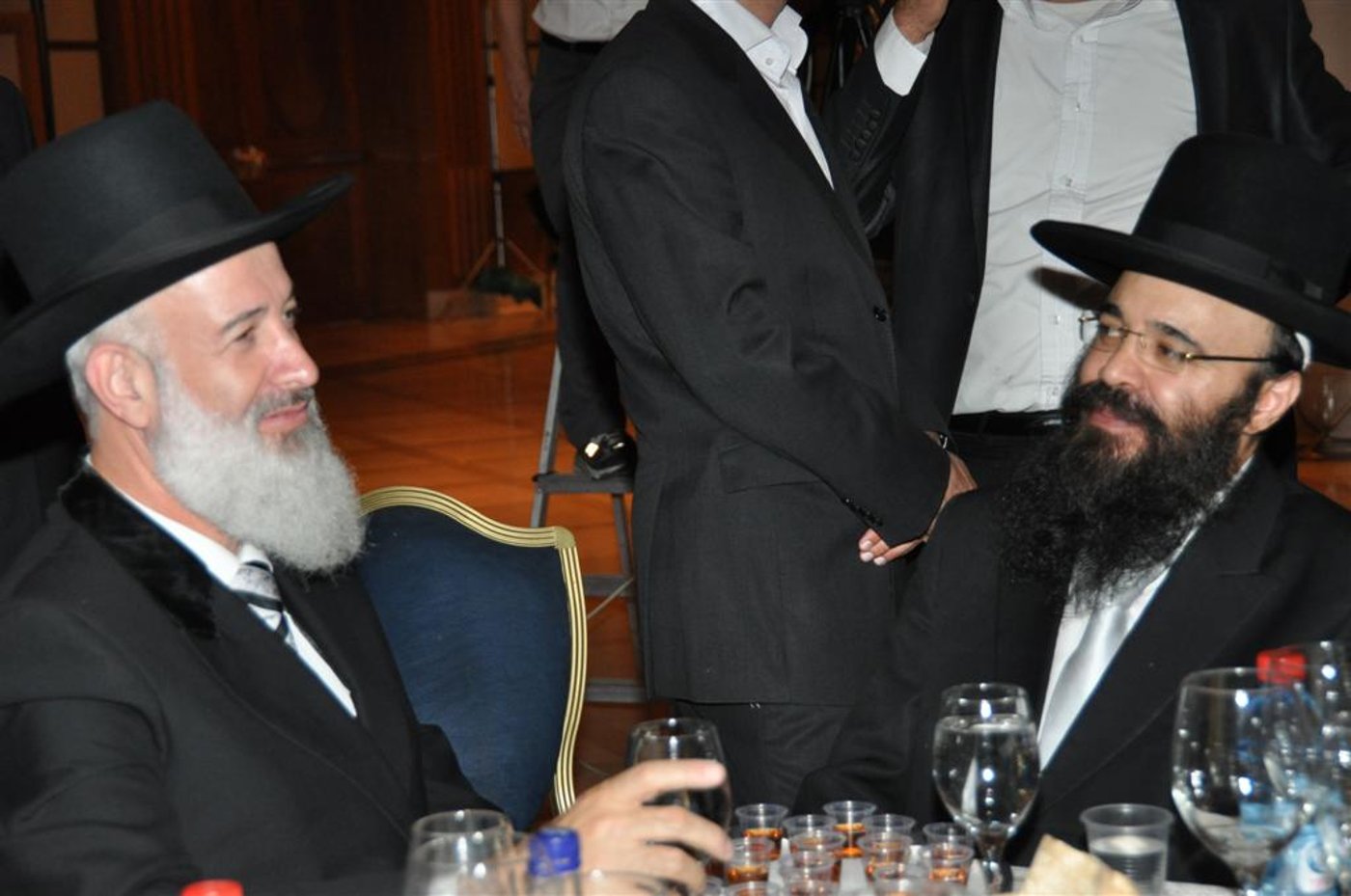 צפו: 'הרנטגן' מקבל תמיכה מהרב מצגר