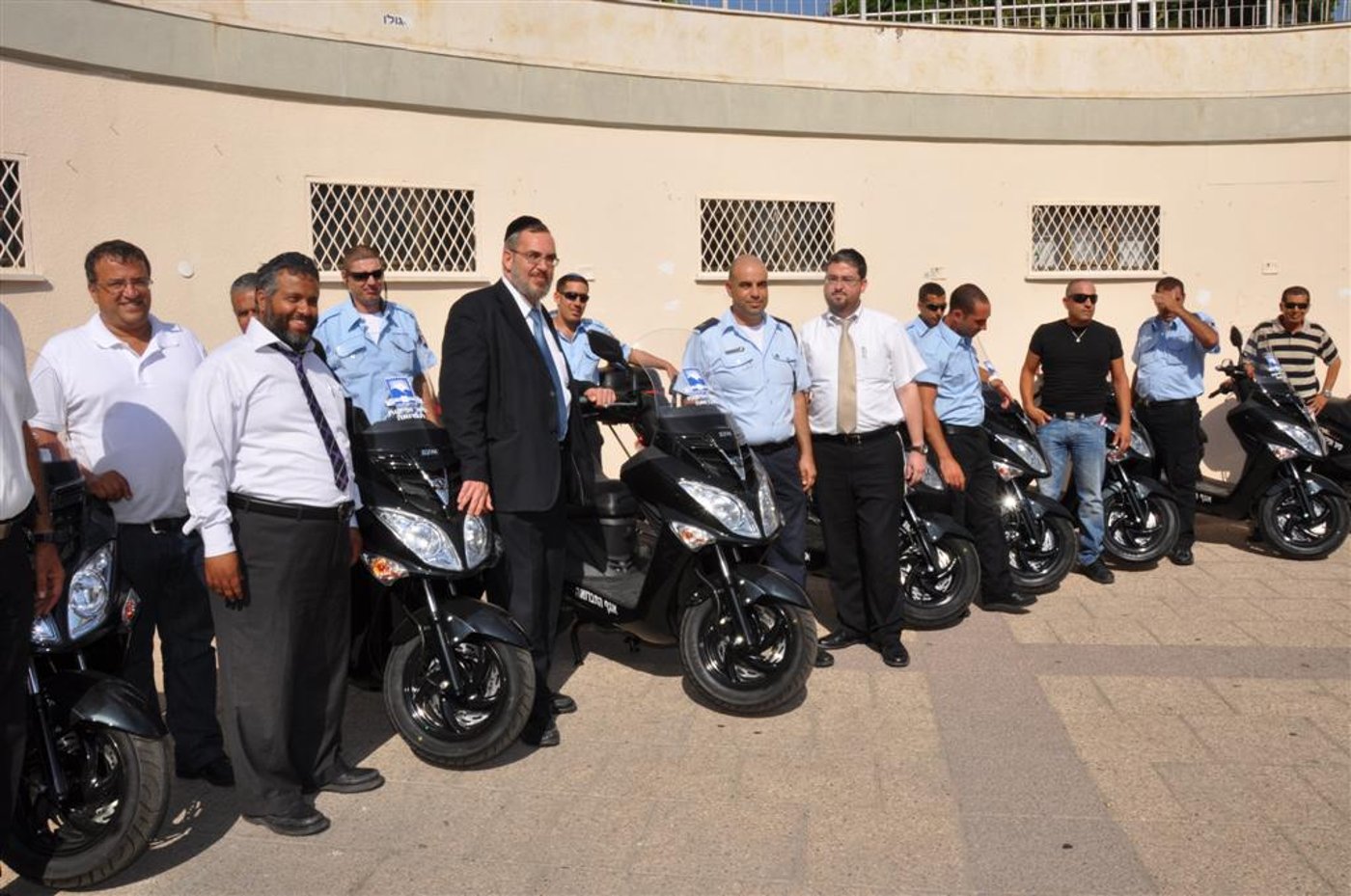 עושים סדר בבני-ברק: 15 אופנועים ישמרו על החוק