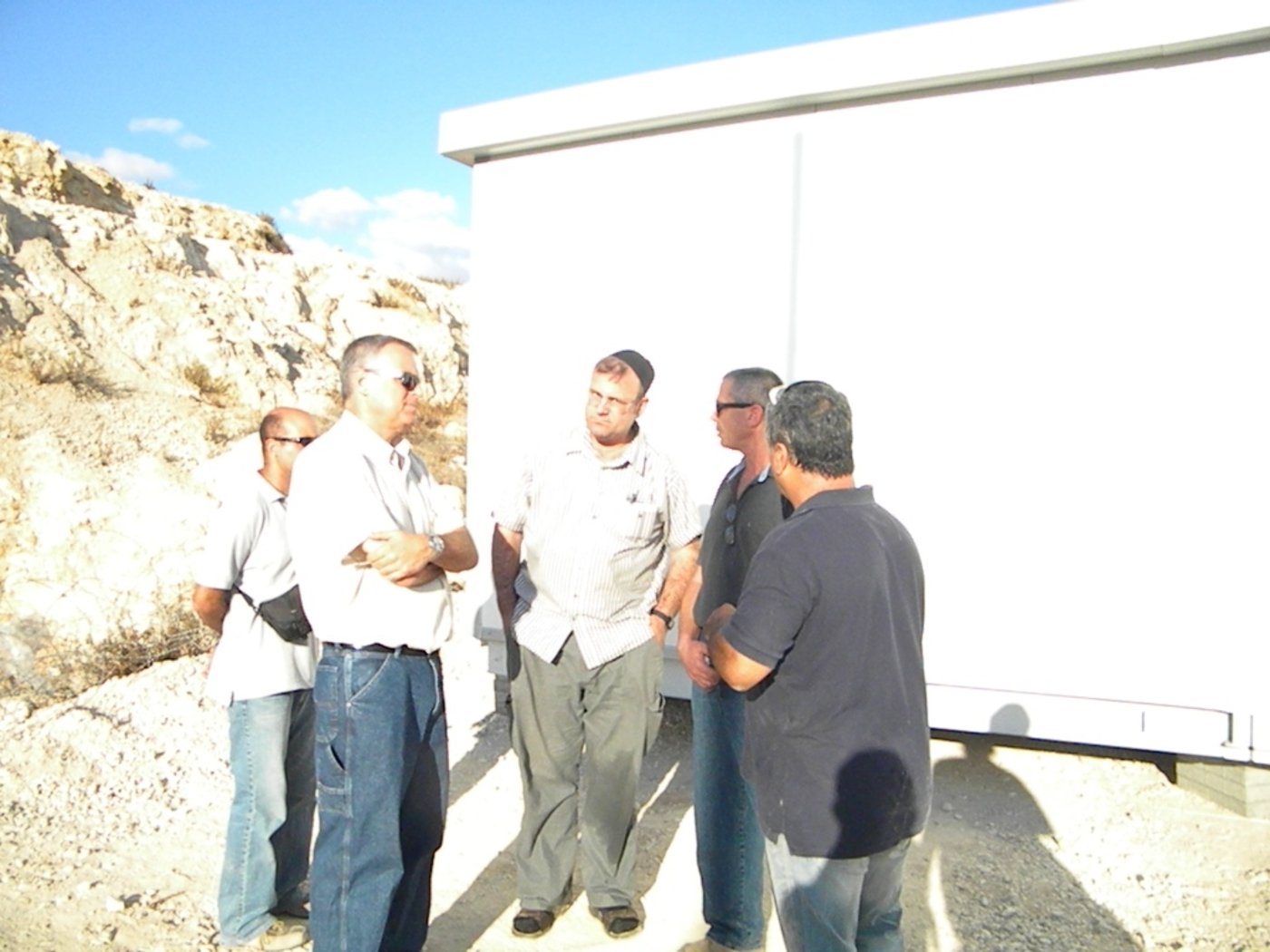 התרגיל של נאות הפסגה: העיתונאים נפלו בפח • צפו