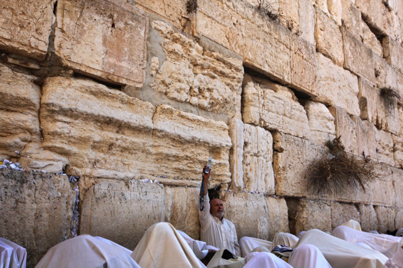 חרף המתיחות: מעמד אדיר של "ברכת כהנים" בכותל