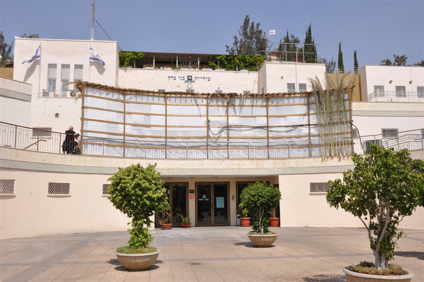 גלריה, וידאו: בסוכה של ראש העיר בני-ברק