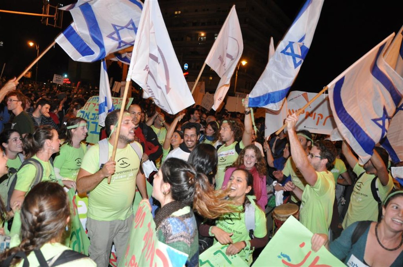 "זו לא מחאה נגד ציבור לומדי התורה. אנחנו בעדם"