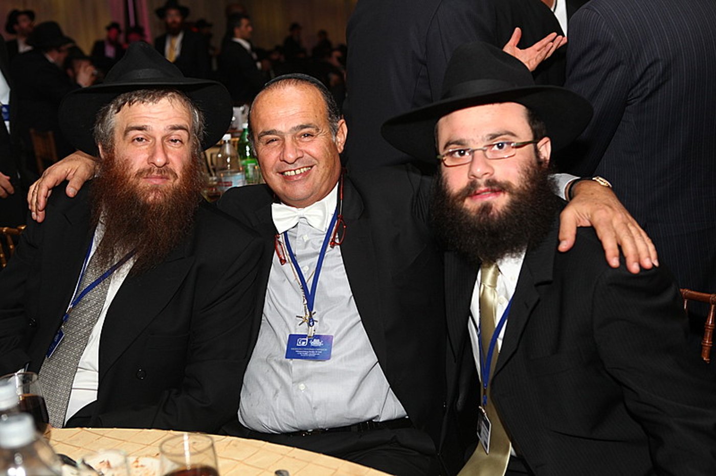 הגביר שתומך בחב"ד גילה: "מדוע אני תורם מיליונים?"