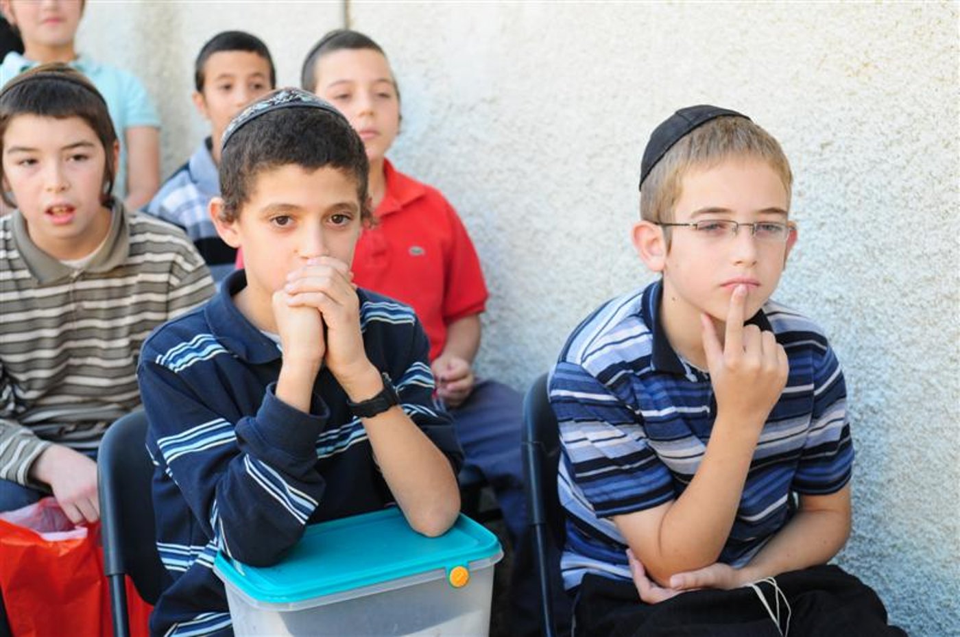 המאבק בערד: רבני חב"ד הגיעו לתמוך ברב המקומי