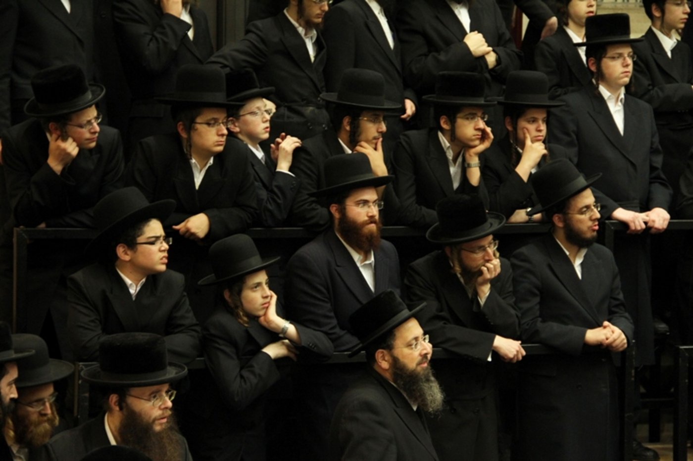 נר ראשון בחצרות חסידים: ויז´ניץ, סדיגורא ונדבורנא