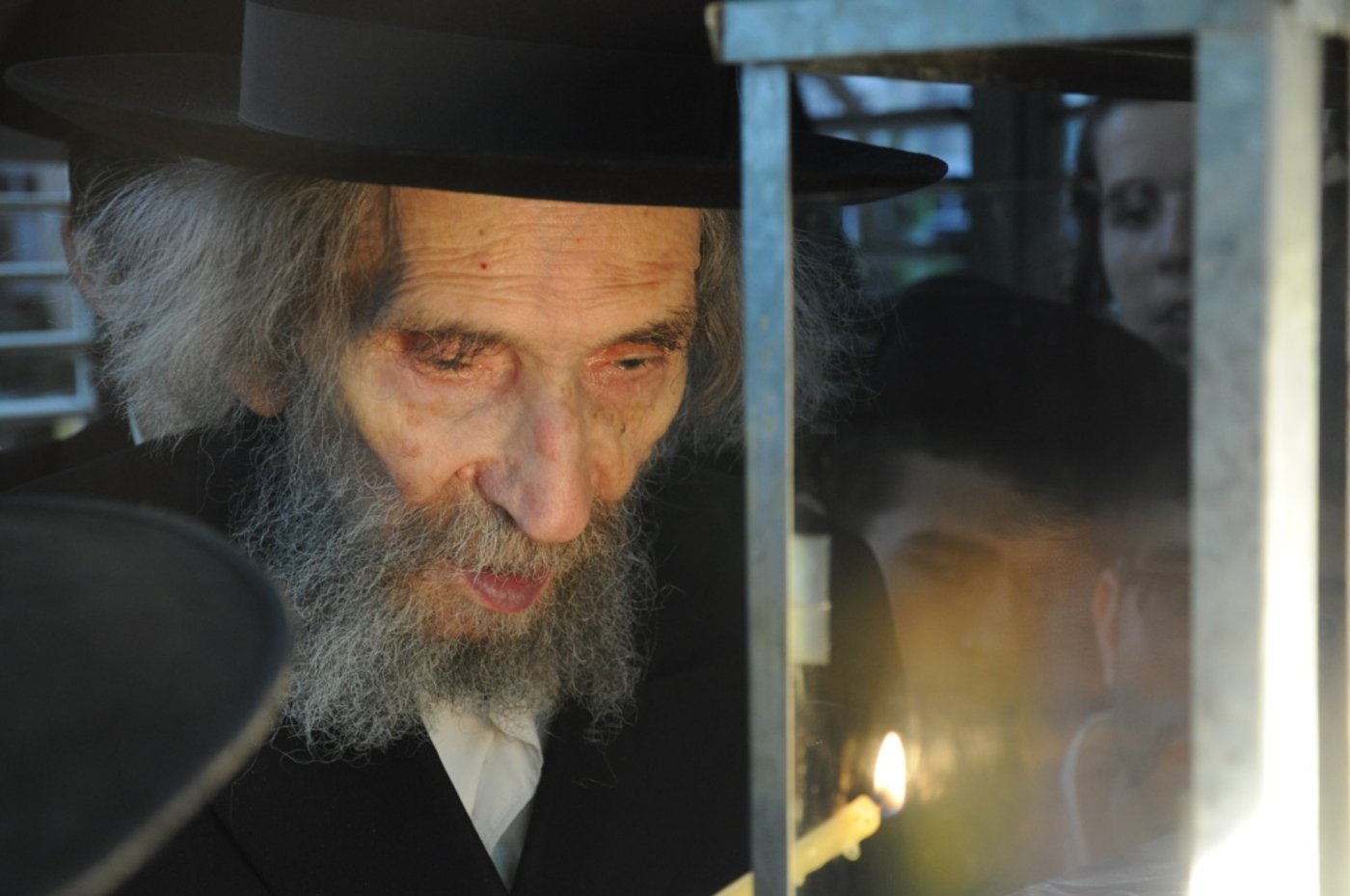 תיעוד: חנוכה עם הגראי"ל שטיינמן והגר"נ קרליץ