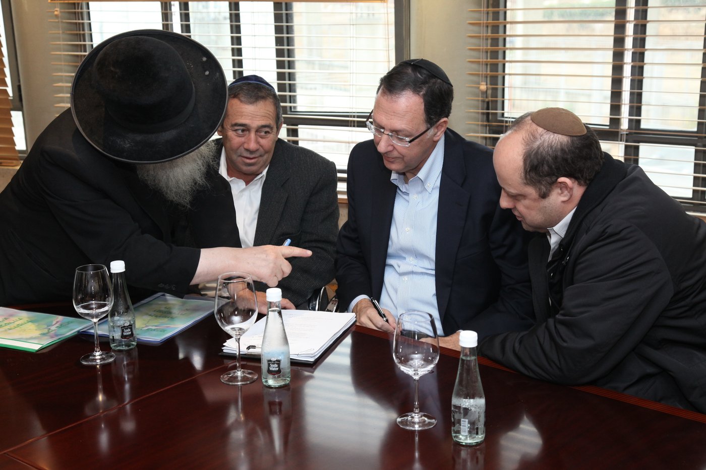 הופרשו תרומות ומעשרות ביקבי ברקן