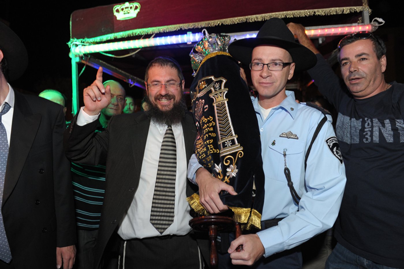 מרגי: "אני השר של הכיפות השקופות"
